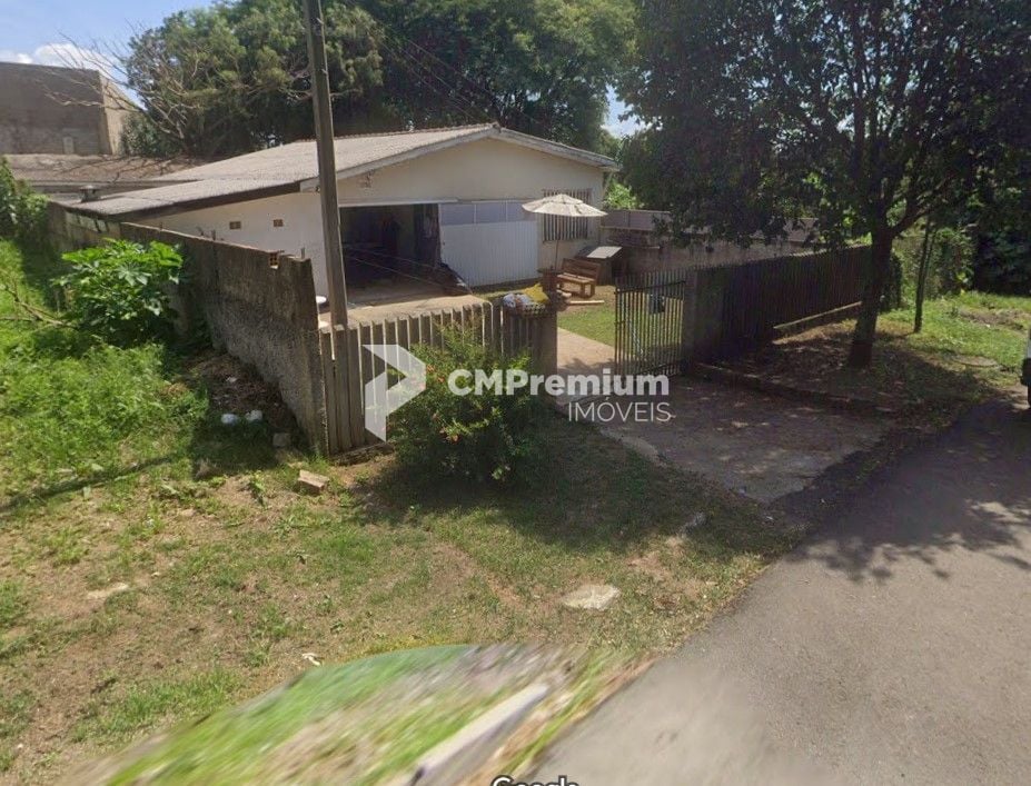 Terreno 770 m  no Capão Raso em final de rua por R  535.000,00...