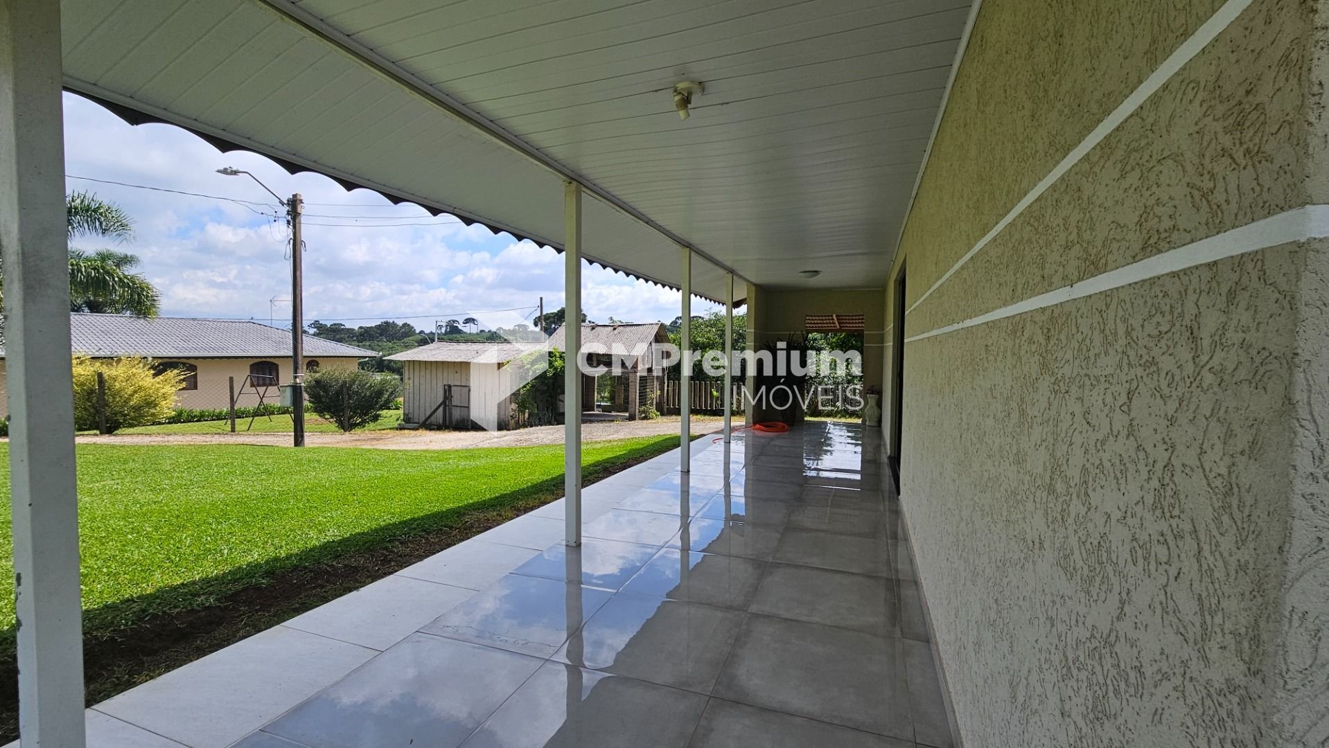 Chácara com 3 dormitórios à venda, 5000 m  por R  800.000 - Ac...