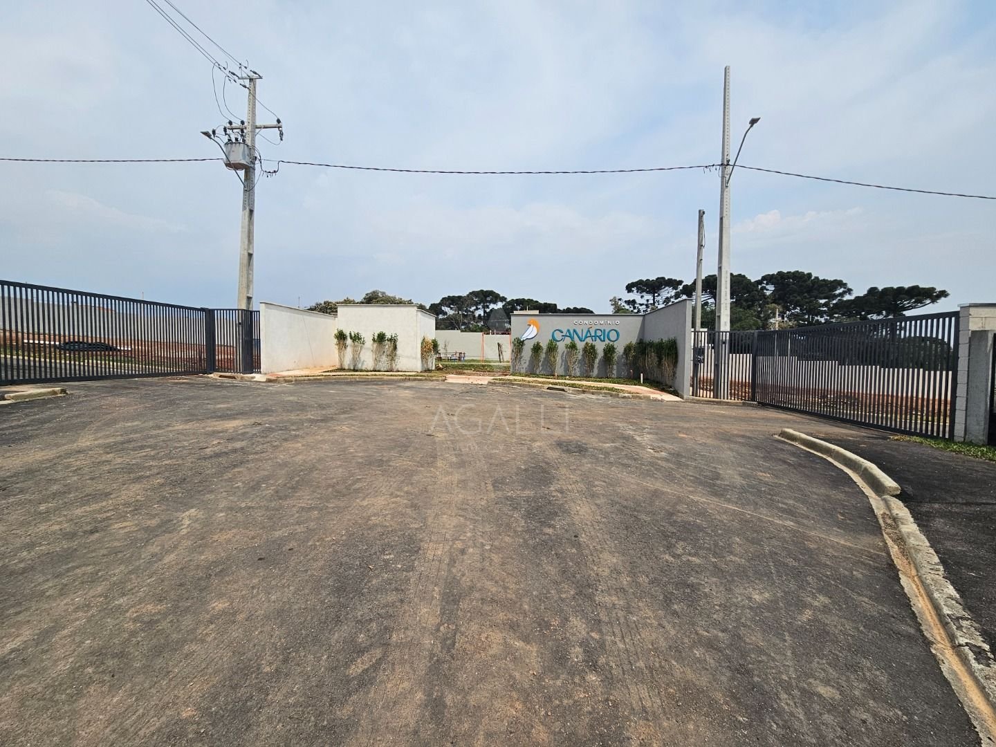 Terreno à venda, 139 m  por R  300.000,00 - Capela Velha - Ara...