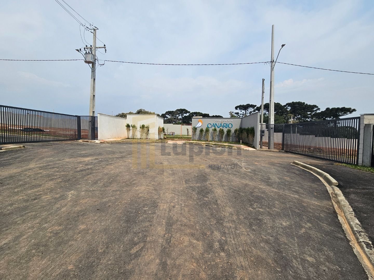 Terreno à venda, 139 m  por R  300.000,00 - Capela Velha - Ara...