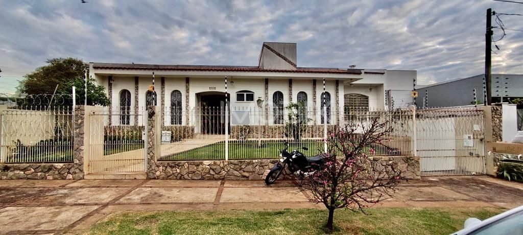 Casa com 4 dormitórios à venda, 440 m  por R  1.500.000,00 - Z...