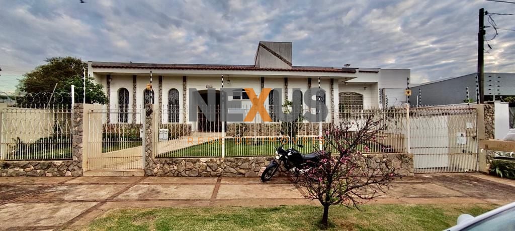 Casa com 4 dormitórios à venda, 440 m  por R  1.500.000,00 - Z...