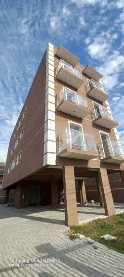 Apartamento Novo à Venda no Fazendinha | 2 Quartos, Suíte e Sacada