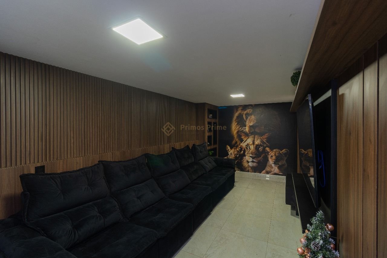 Sobrado com 5 dormit?rios ? venda, 265 m  por R  900.000,00 - ...