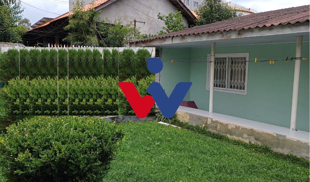 Casa 3 dormitórios, 269 m  por R  498.000,00 - Thomaz Coelho -...