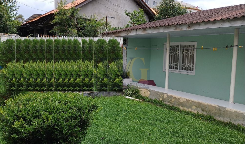 Casa 3 dormitórios, 269 m  por R  498.000,00 - Thomaz Coelho -...