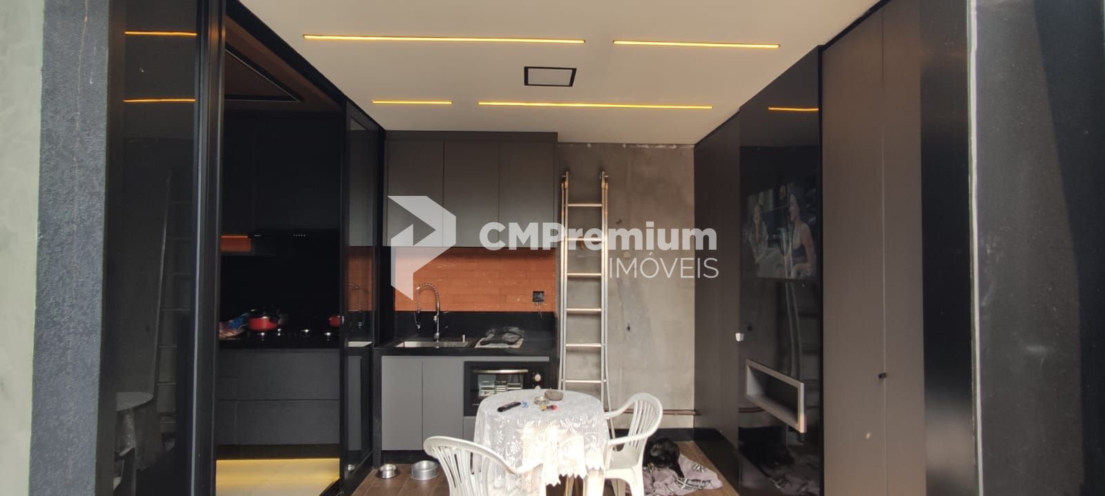 Casa com 2 dormitórios à venda, 110 m² por R$ 450.000,00 - Jar...