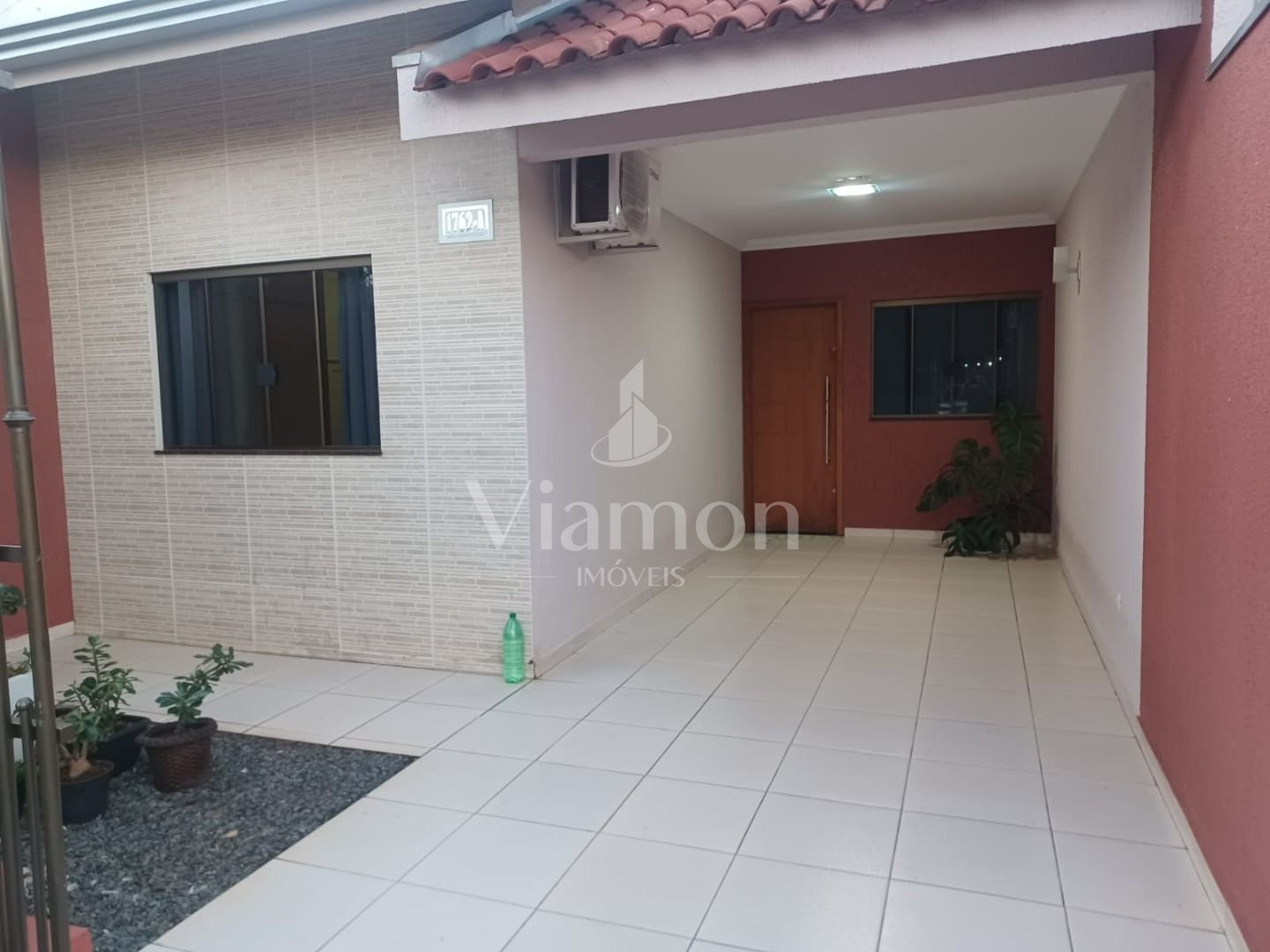Casa com 3 dormitórios à venda, 120 m² por R$ 470.000,00 - Jar...