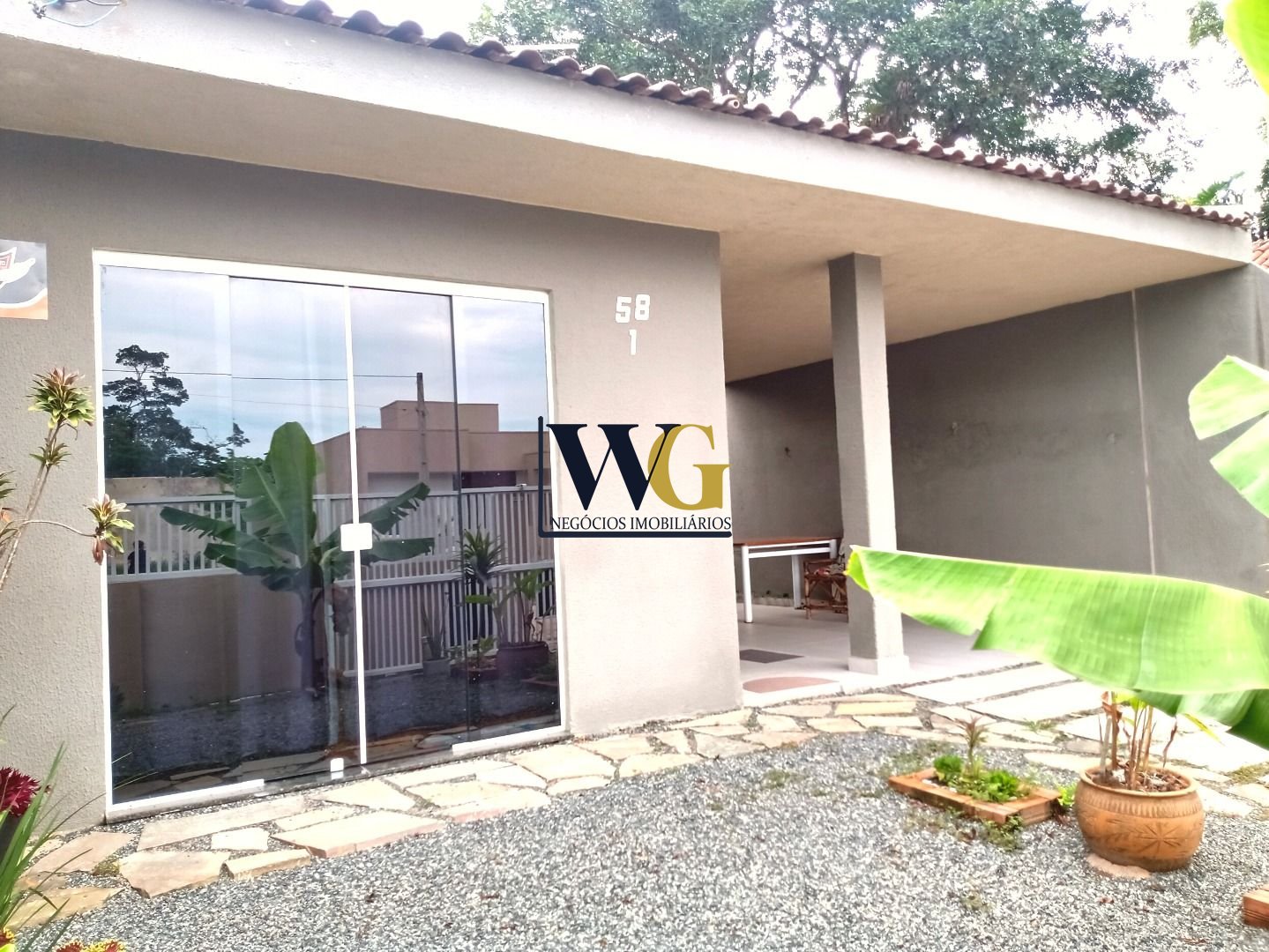 Casa com 3 dormitórios à venda, 90 m  por R  395.000,00 - Itap...