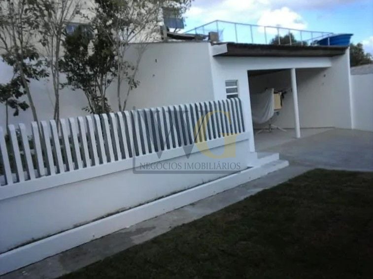 Casa com 4 dormitórios à venda, 212 m  por R  480.000,00 - Jar...