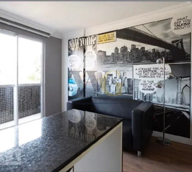 Excelente Studio Mobiliado à Venda no Juvevê  Conforto, Estilo...