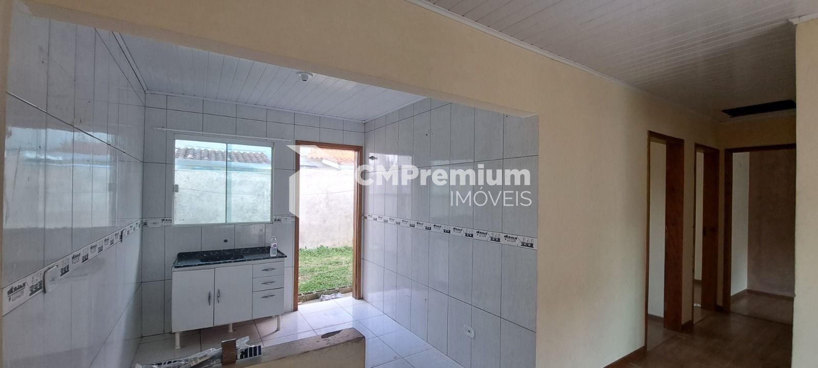 Casa com 3 dormitórios à venda, 68 m  por R  360.000,00 - Cach...