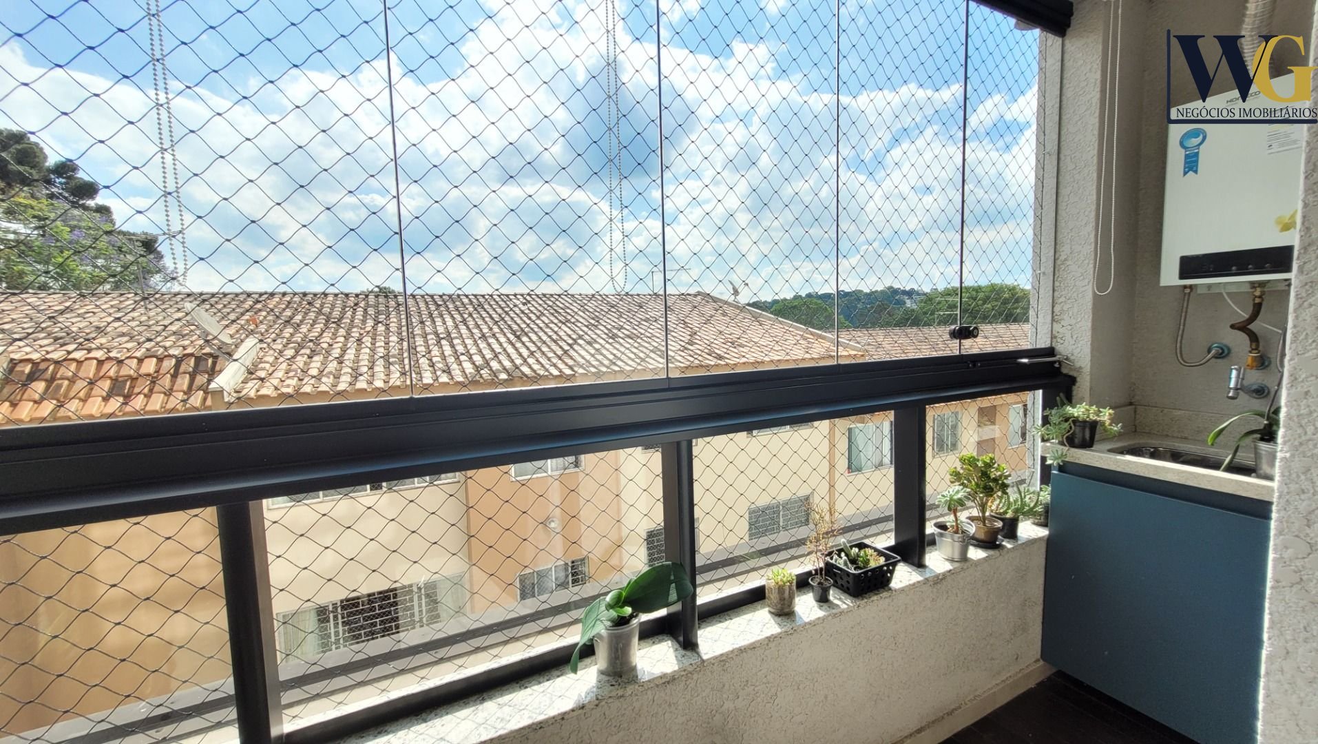Apartamento de 3 dormitórios à venda,63.75 m , Portão, CURITIB...