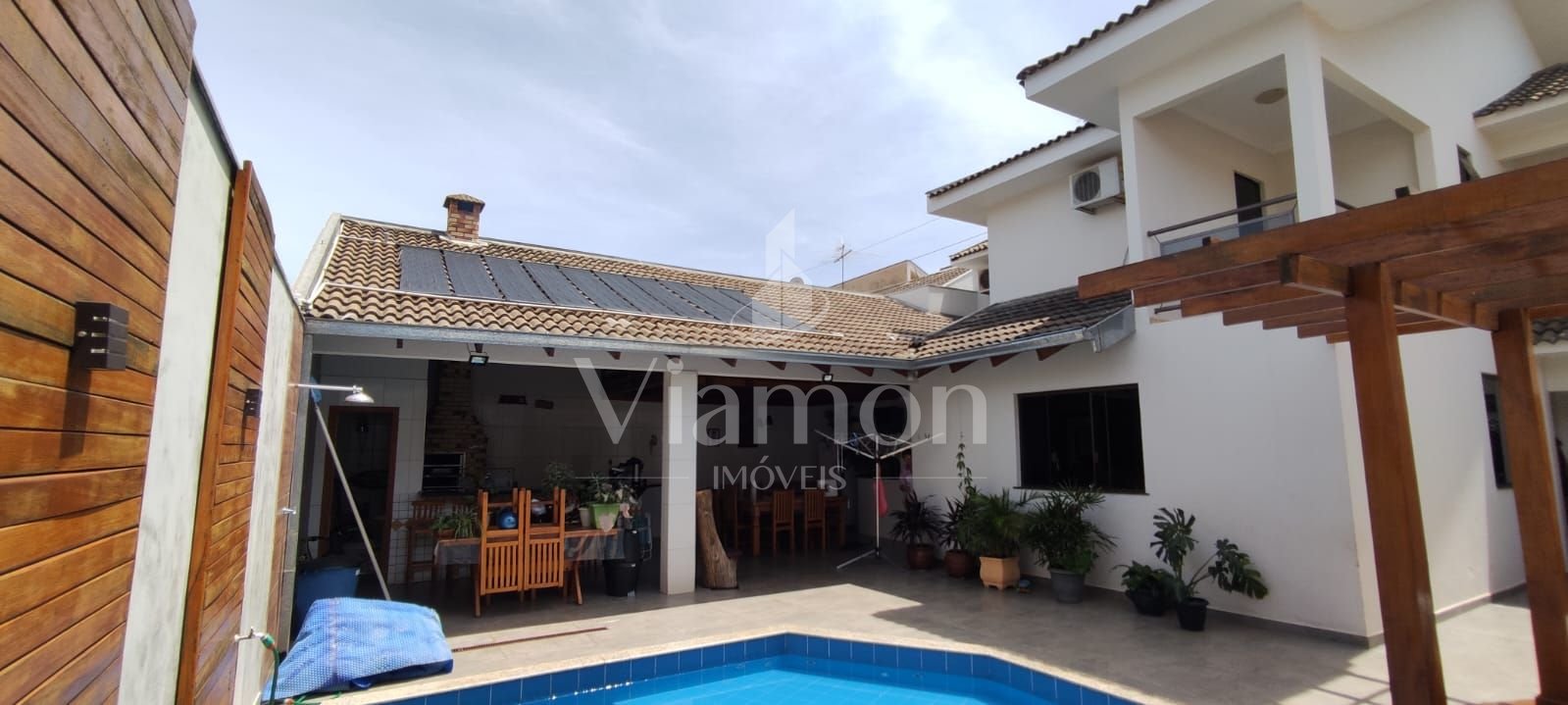 Sobrado com 3 dormitórios à venda, 261 m² por R$ 1.100.000,00 ...