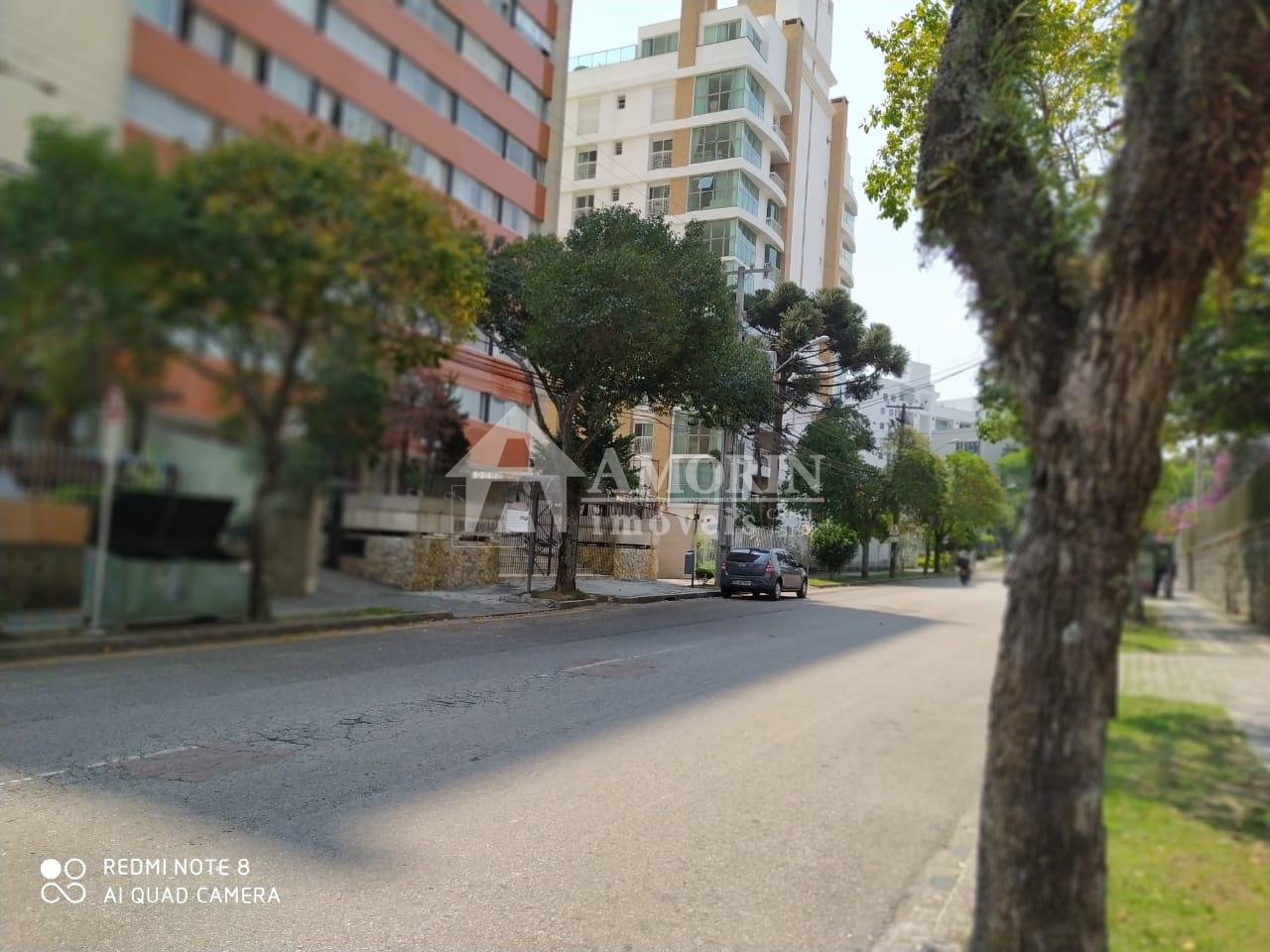 Apartamento com 3 dormitórios à venda, 110 m  por R  520.000,0...