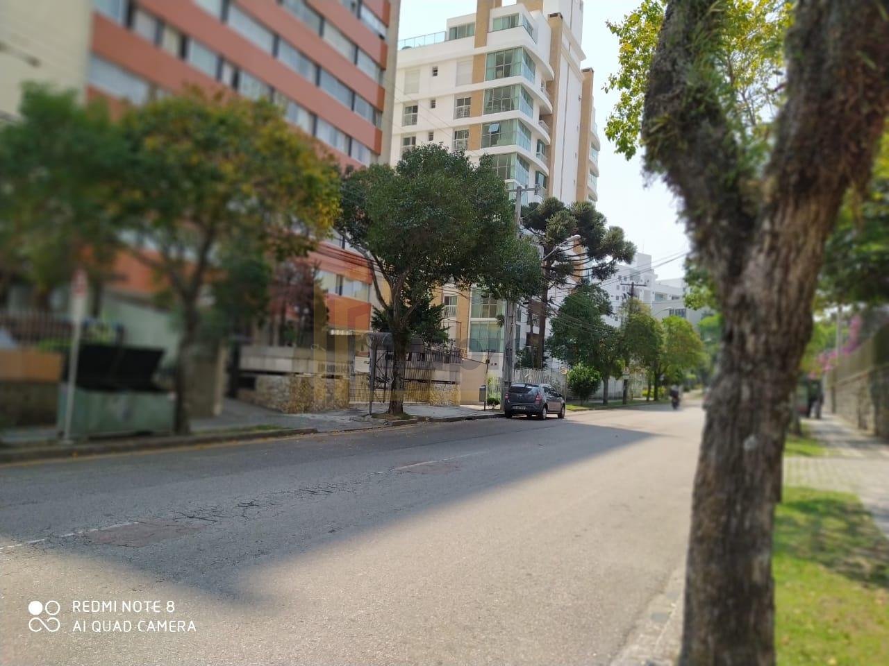 Apartamento com 3 dormitórios à venda, 110 m  por R  520.000,0...