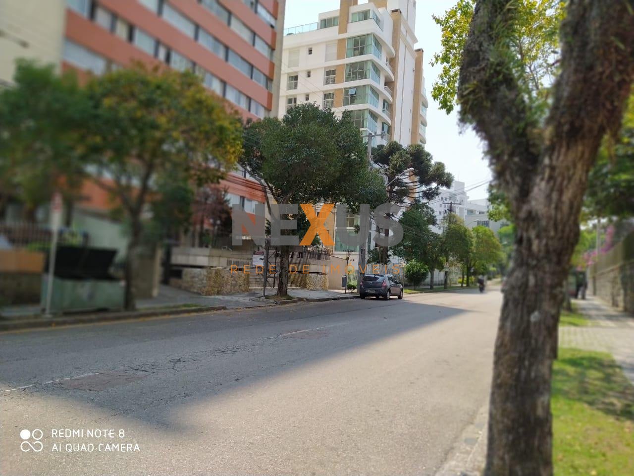 Apartamento com 3 dormitórios à venda, 110 m  por R  520.000,0...