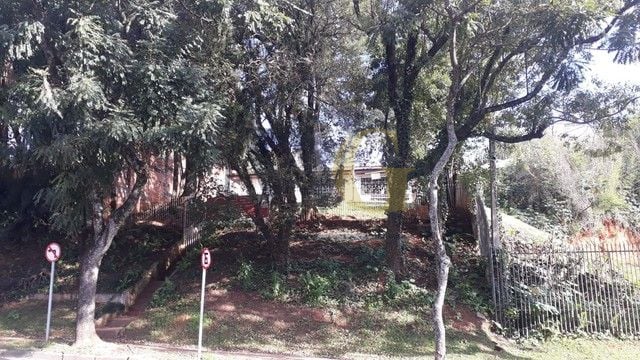 Terreno à venda, 800 m  por R  1.000.000,00 - Mercês - Curitib...
