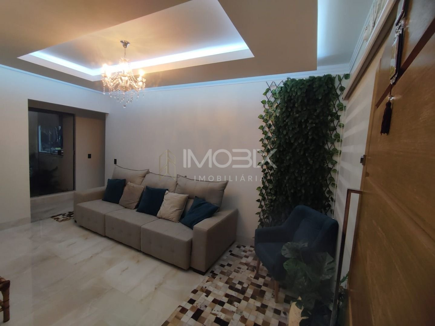 Casa com 3 dormitórios à venda, 170 m² por R$ 1.200.000,00 - J...