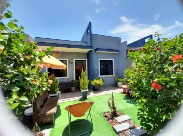 Casa com 2 dormitórios à venda, 70 m  por R  349.000,00 - Prim...