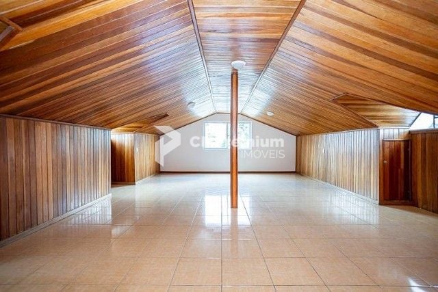 Sobrado com 3 dormitórios à venda, 268 m  por R  1.080.000,00 ...