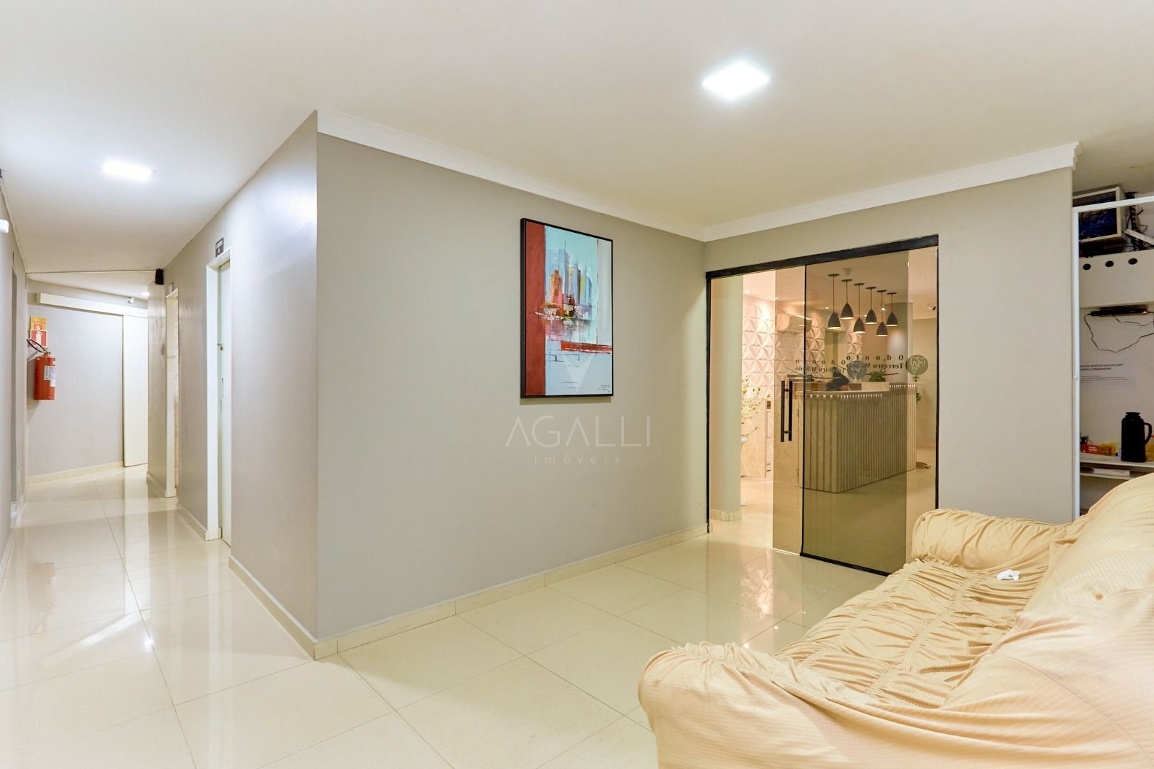 Prédio à venda, 850 m  por R  5.800.000,00 - Centro - Curitiba PR
