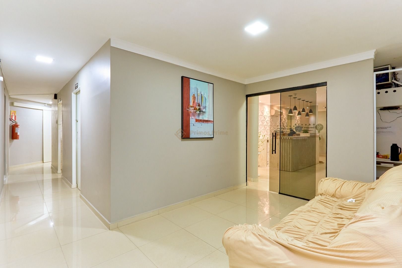 Pr?dio ? venda, 850 m  por R  5.800.000,00 - Centro - Curitiba PR