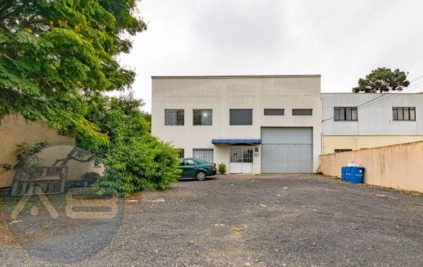Barracão à venda, 550 m  por R  2.100.000,00 - Boqueirão - Cur...