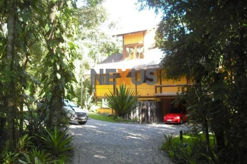 Casa com 4 dormitórios à venda, 260 m  por R  2.180.000,00 - C...