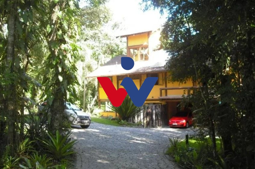 Casa com 4 dormitórios à venda, 260 m  por R  2.180.000,00 - C...