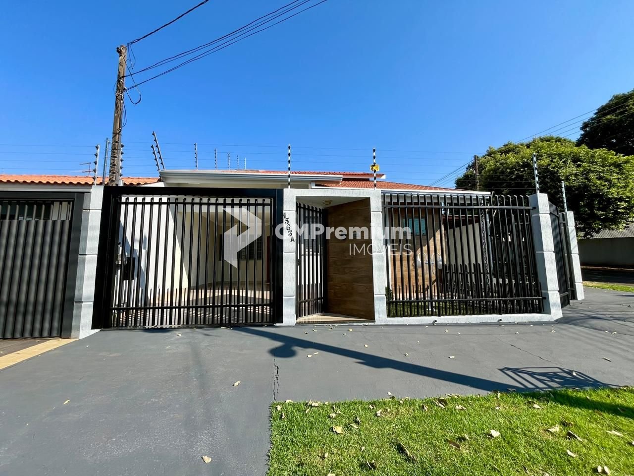 Casa com 3 dormitórios à venda, 200 m  por R  750.000,00 - Jd ...