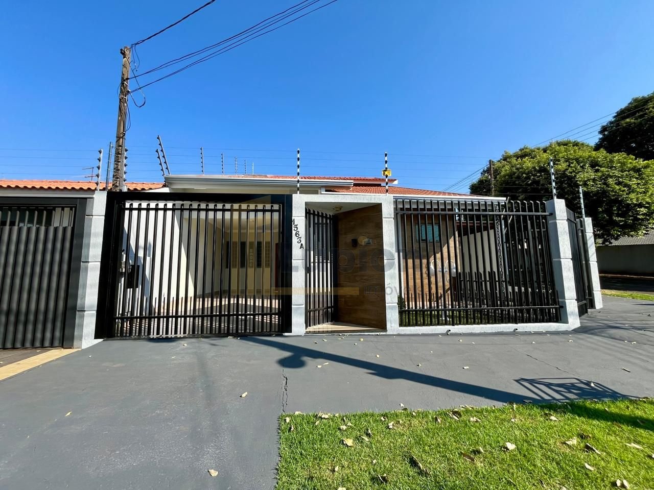 Casa com 3 dormitórios à venda, 200 m  por R  750.000,00 - Jd ...