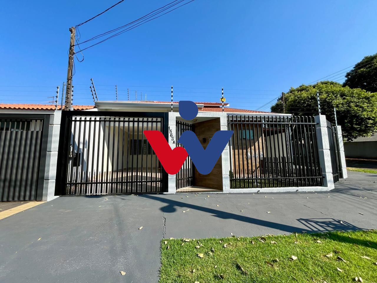 Casa com 3 dormitórios à venda, 200 m  por R  750.000,00 - Jd ...