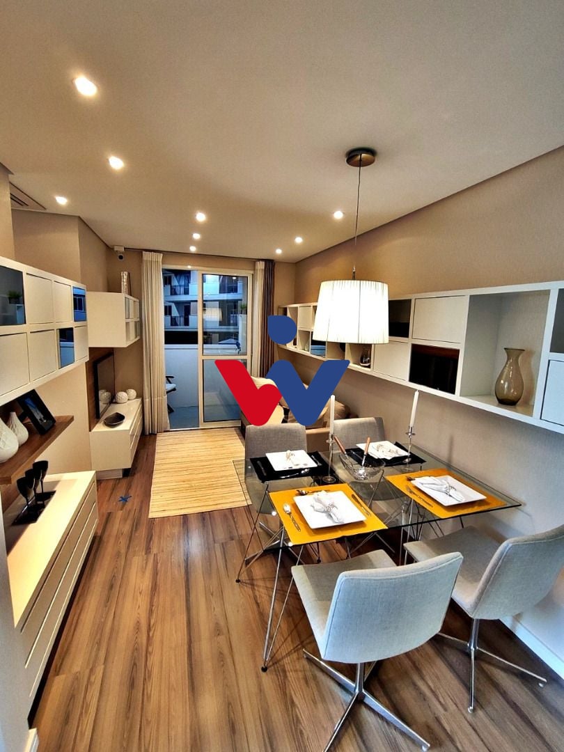 Apartamento com 2 dormitórios à venda,98.00 m , capão raso, CU...