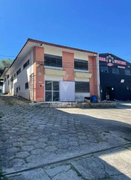 Terreno à venda, 1680 m  por R  3.500.000,00 - Fazendinha - Cu...
