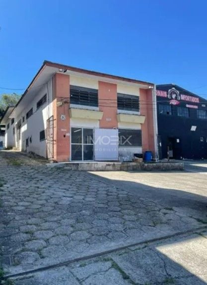 Terreno à venda, 1680 m  por R  3.500.000,00 - Fazendinha - Cu...
