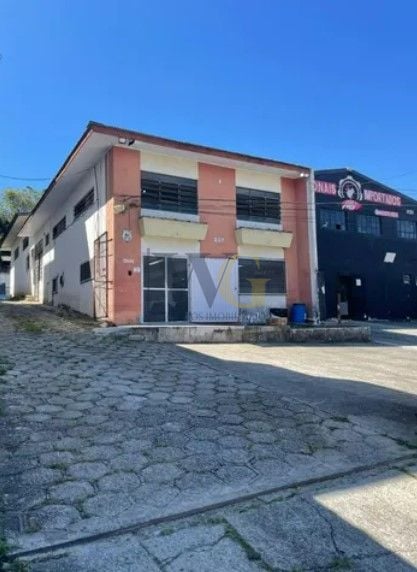 Terreno à venda, 1680 m  por R  3.500.000,00 - Fazendinha - Cu...