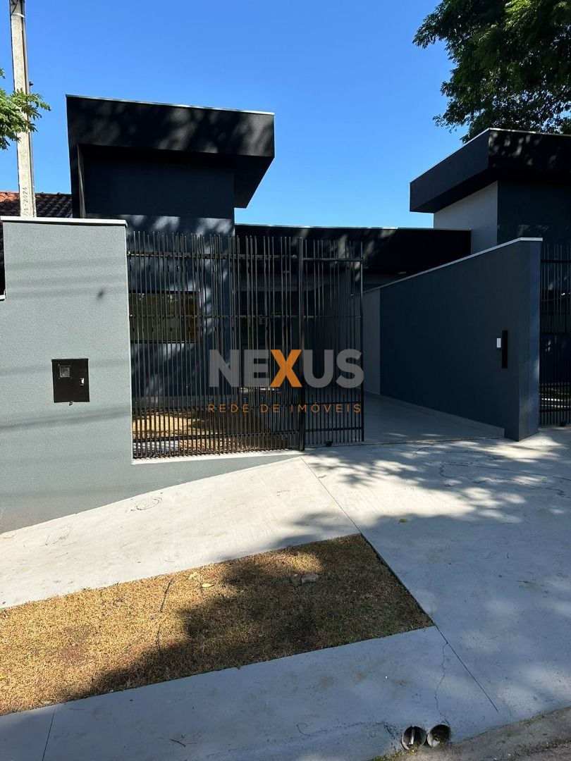 Casa com 3 dormitórios à venda, 76 m² por R$ 350.000,00 - Parq...