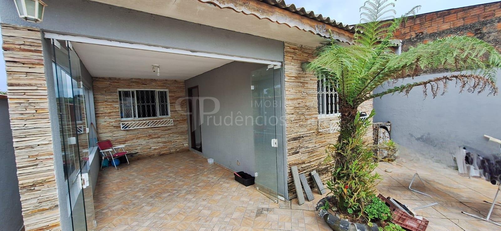 Espaçoso Imóvel à Venda na Fazenda Rio Grande  2 Dormitórios e...