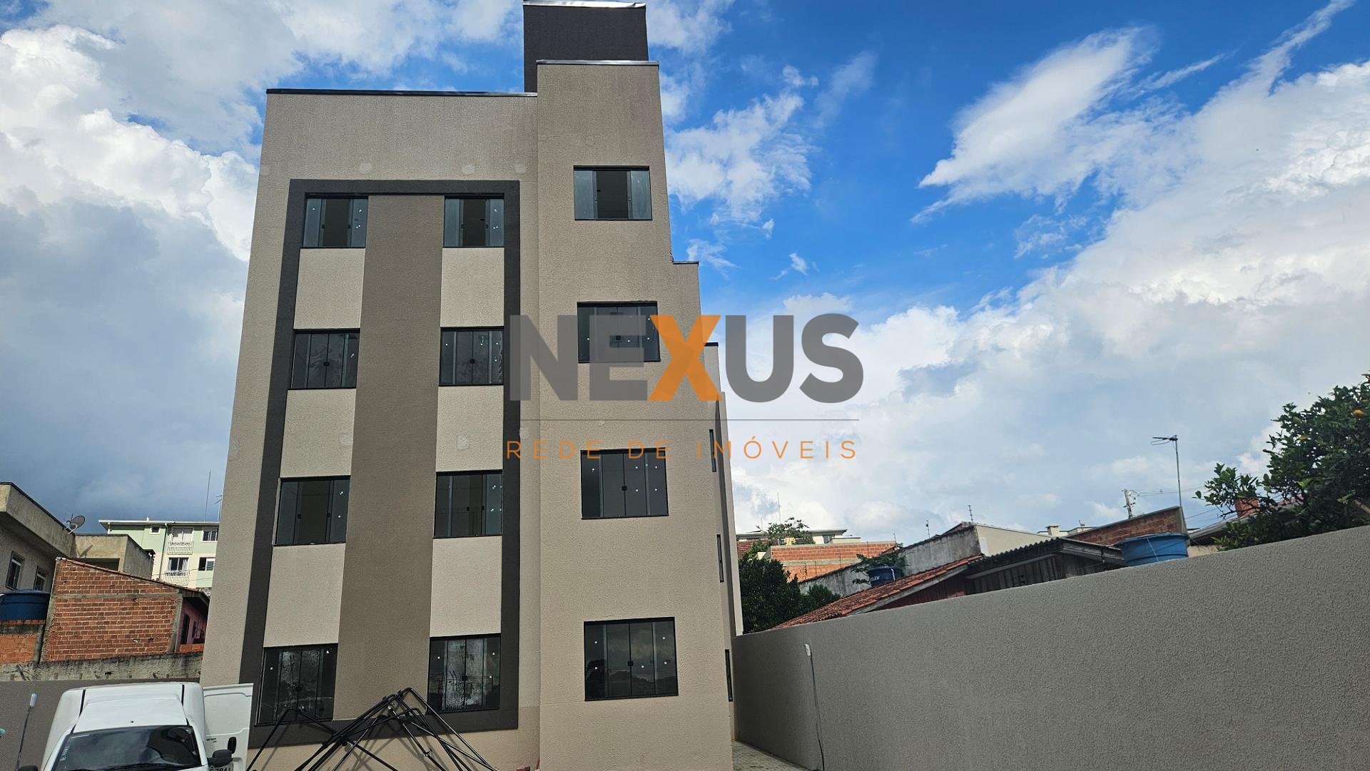Apartamento de cobertura  com 105,11 m  03 quartos, sendo 01 s...