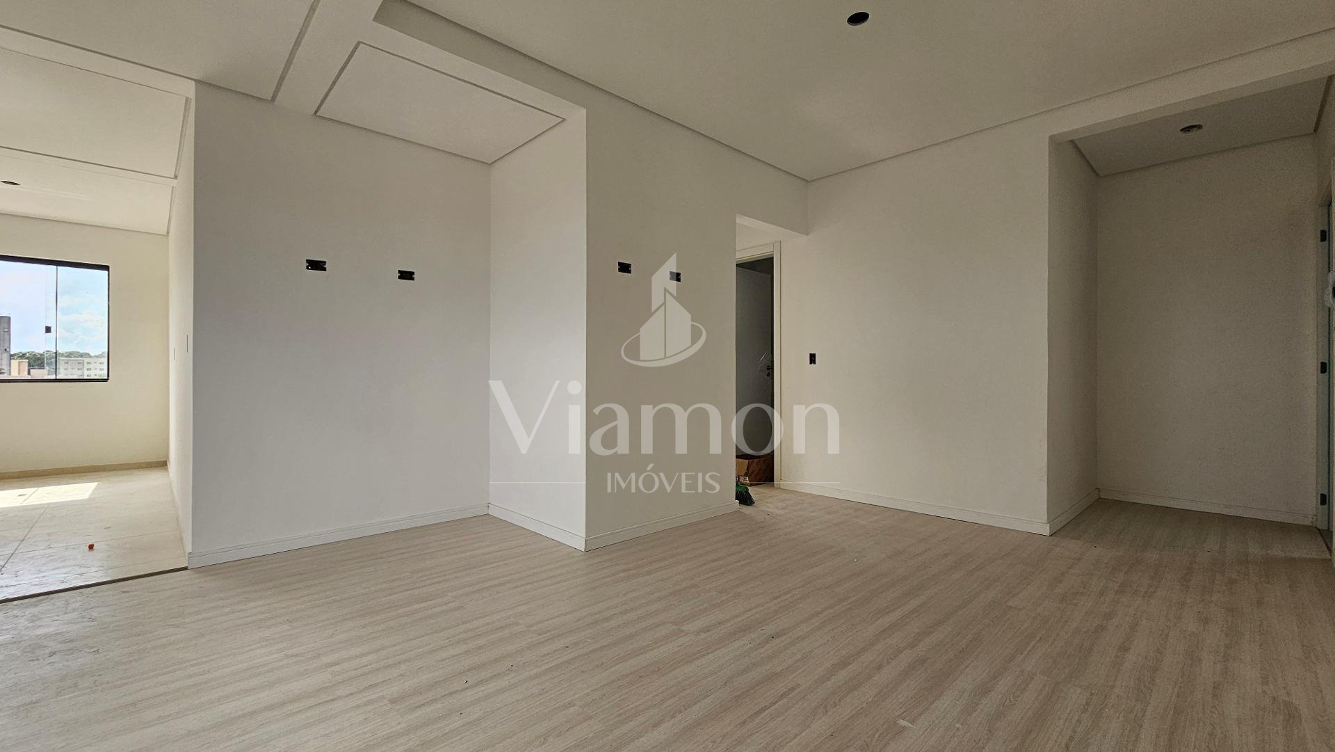 Apartamento de cobertura  com 105,11 m  03 quartos, sendo 01 s...