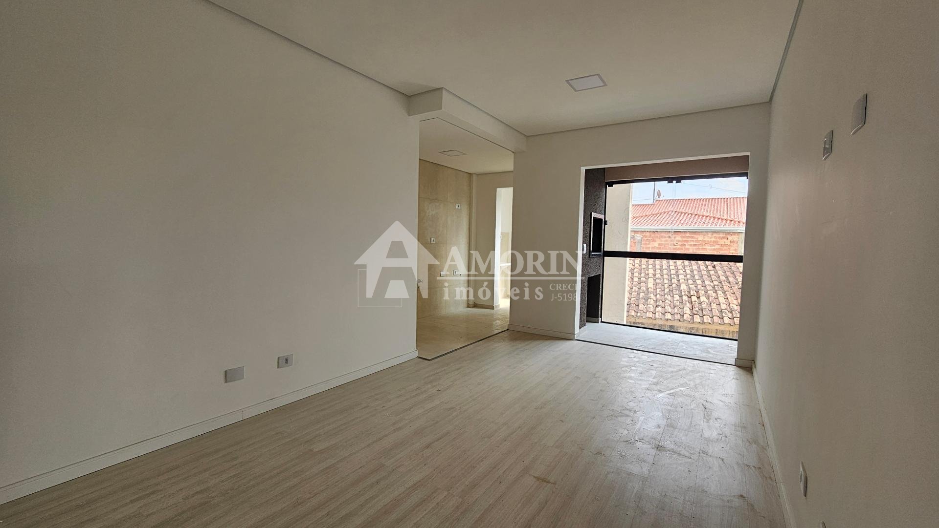 Apartamento com 75,02 m  03 quartos, sendo 01 suíte, sacada co...
