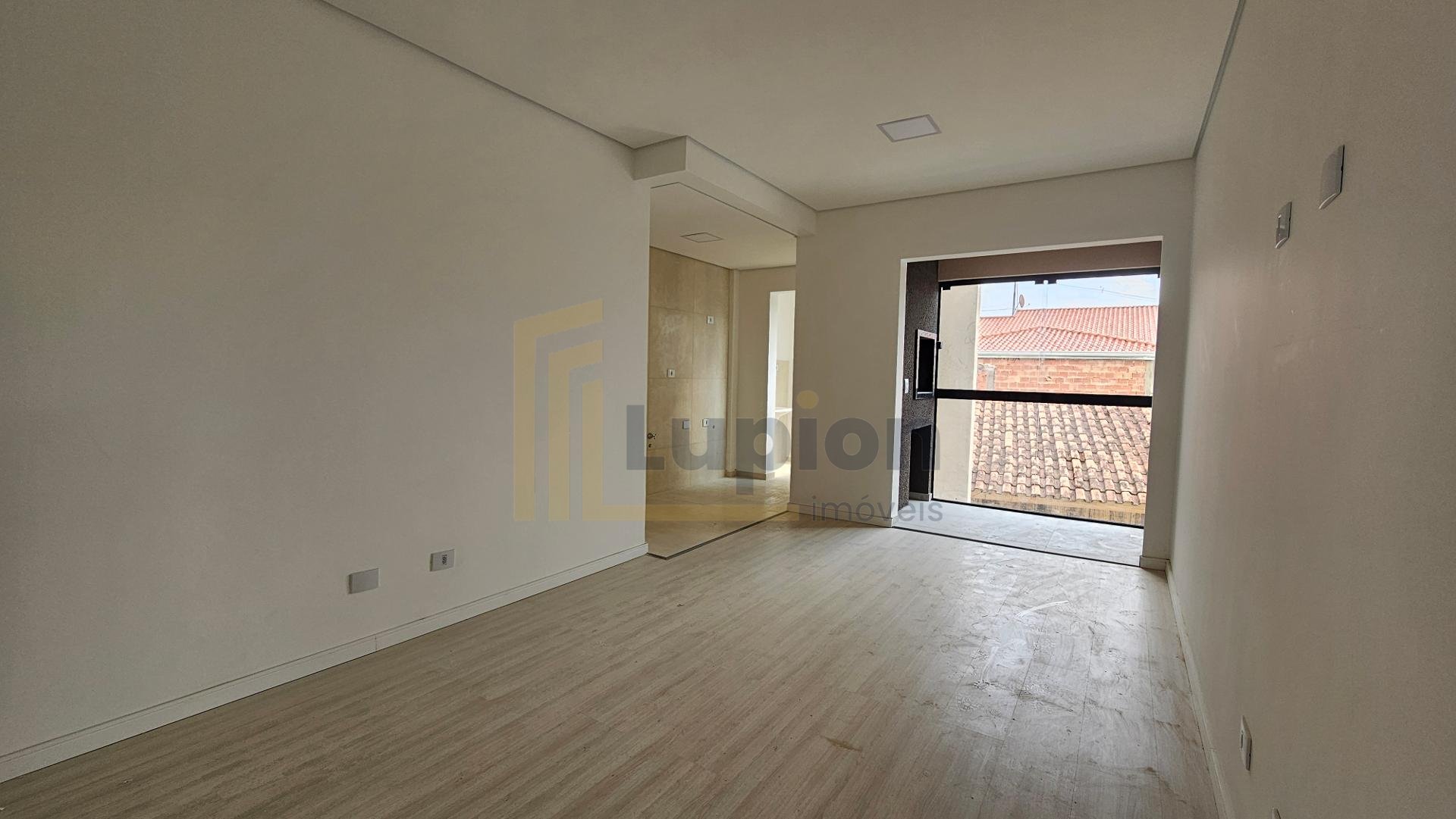 Apartamento com 75,02 m  03 quartos, sendo 01 suíte, sacada co...