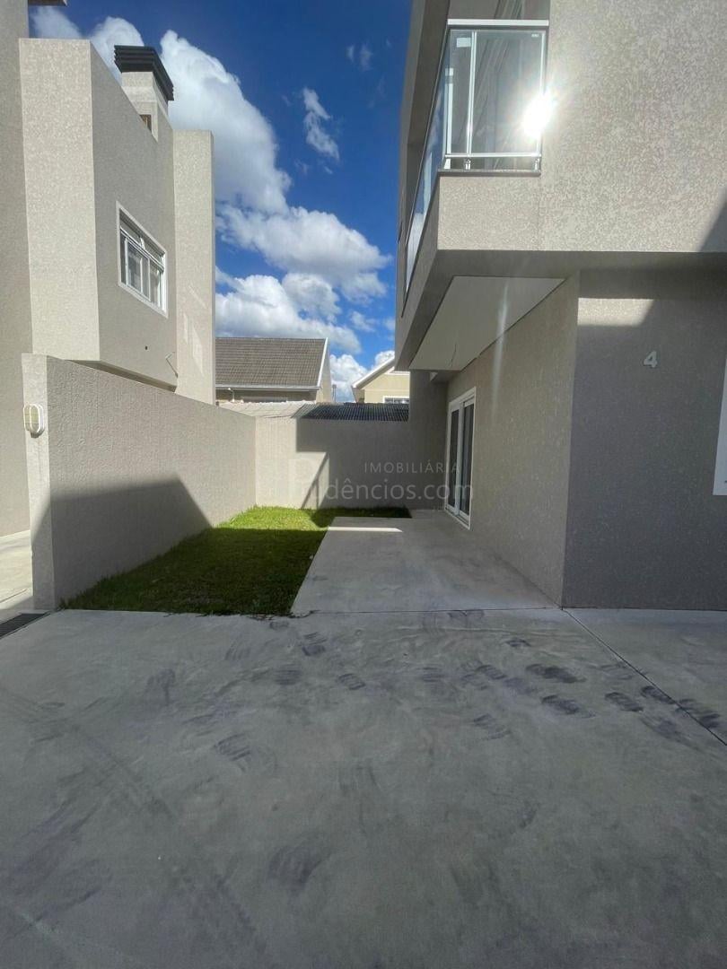 Sobrado à venda, bairro alto, CURITIBA - PR