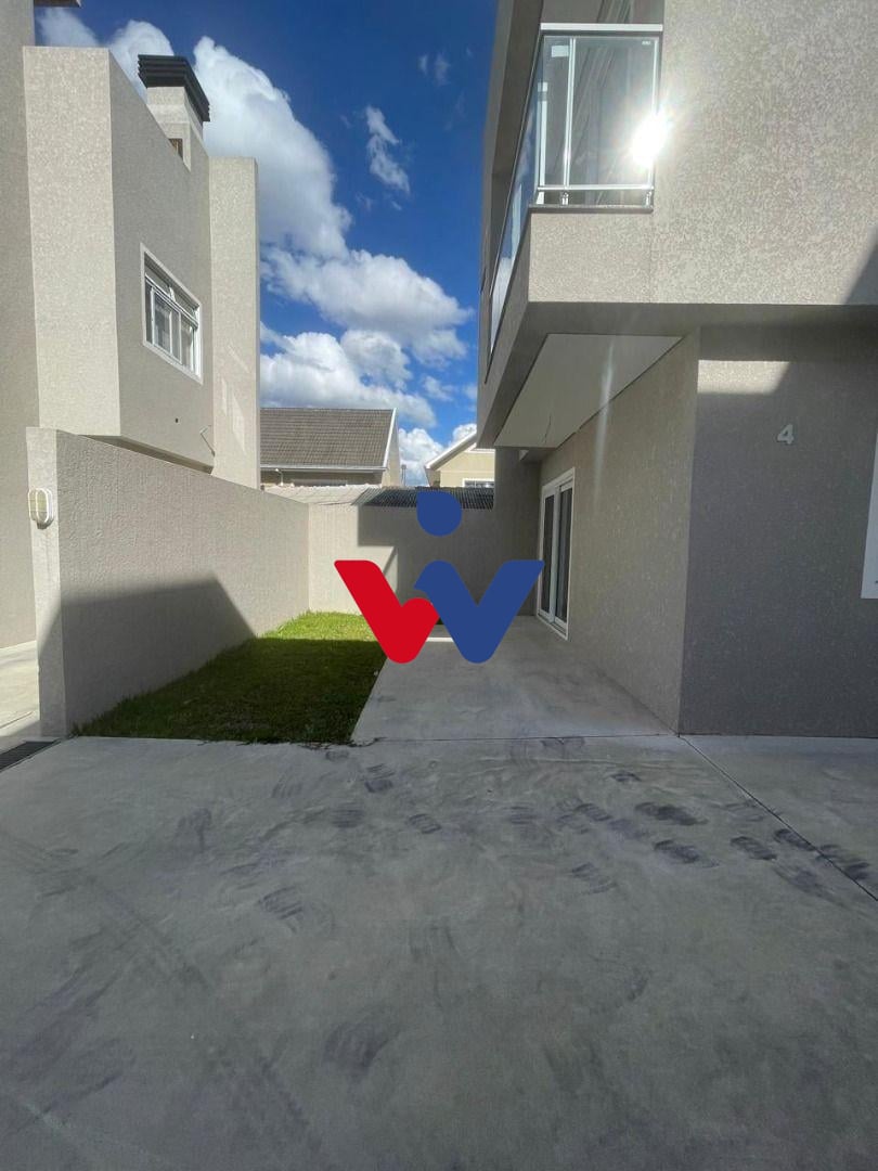 Sobrado à venda, bairro alto, CURITIBA - PR
