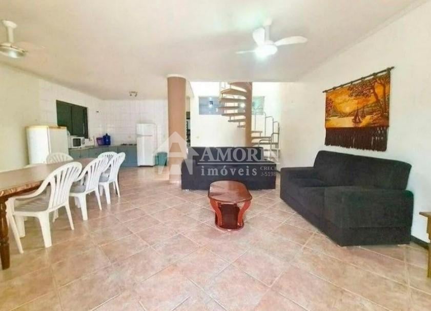 Casa com 4 dormitórios à venda,480.00 m , centro, GUARATUBA - PR