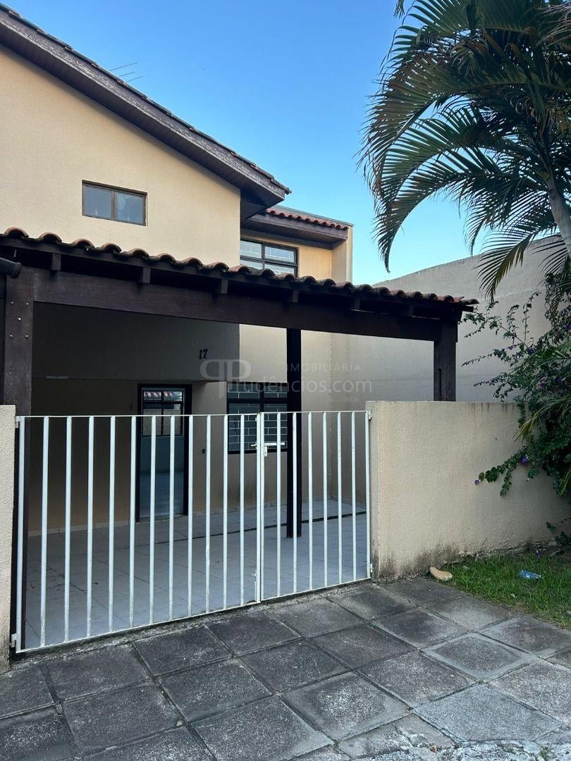 Sobrado à venda, bairro alto, CURITIBA - PR