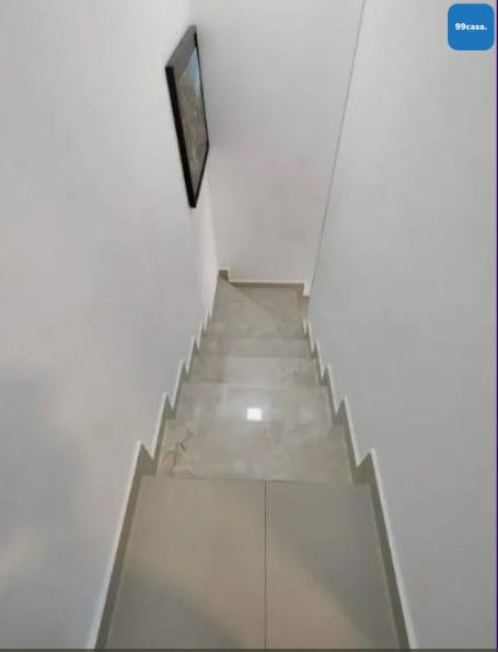 Sobrado Semi Mobiliado à Venda em Itapema do Norte, Morretes P...