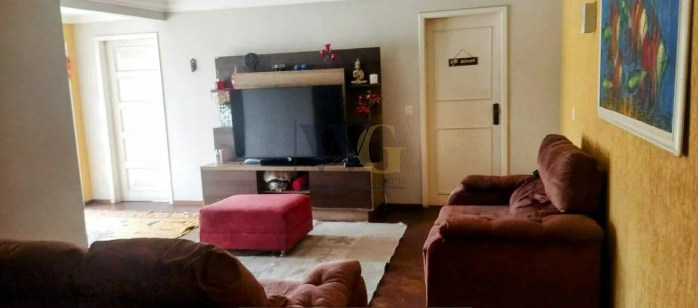Sobrado com 5 dormitórios à venda,540.00 m , uberaba, CURITIBA...