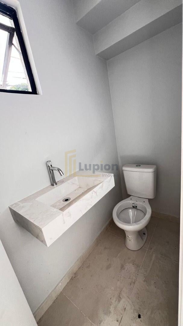 Sobrado à venda, uberaba, CURITIBA - PR